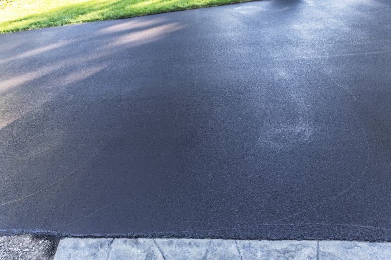 Asphalt Sealing Service