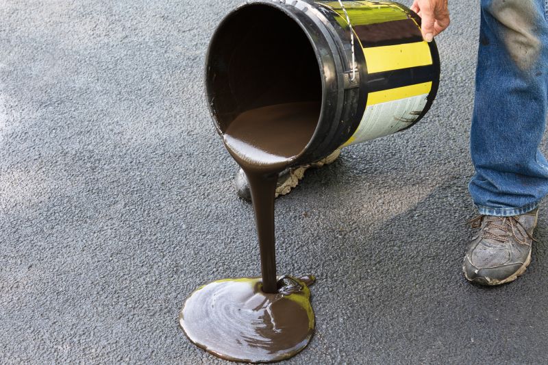 Blacktop Sealing in Greenville, SC