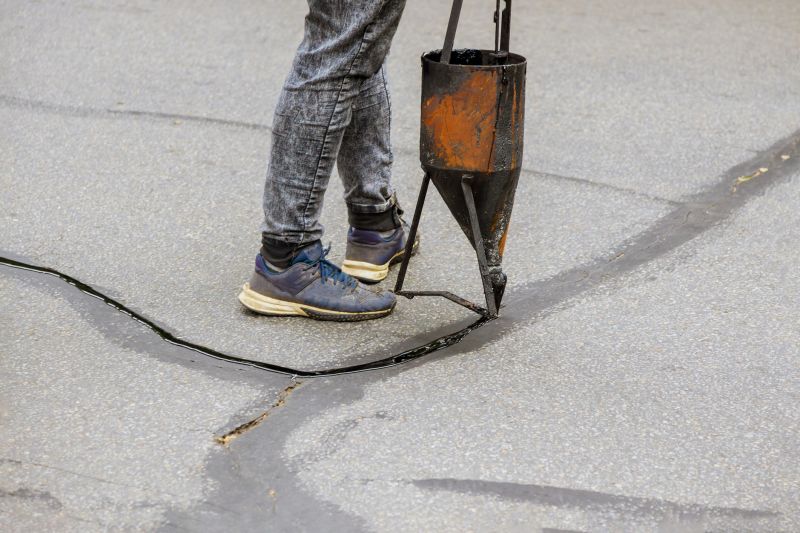 Tar Driveway Sealing in Grand Rapids, MI